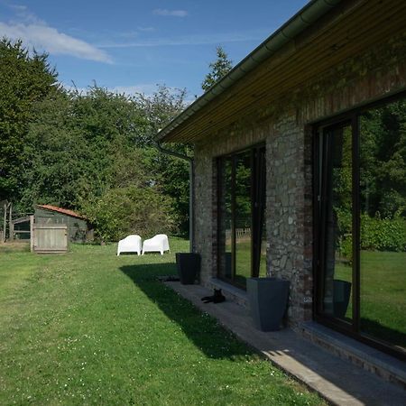 Au Petit Canteleu - Bed & Breakfast Beloeil Eksteriør billede