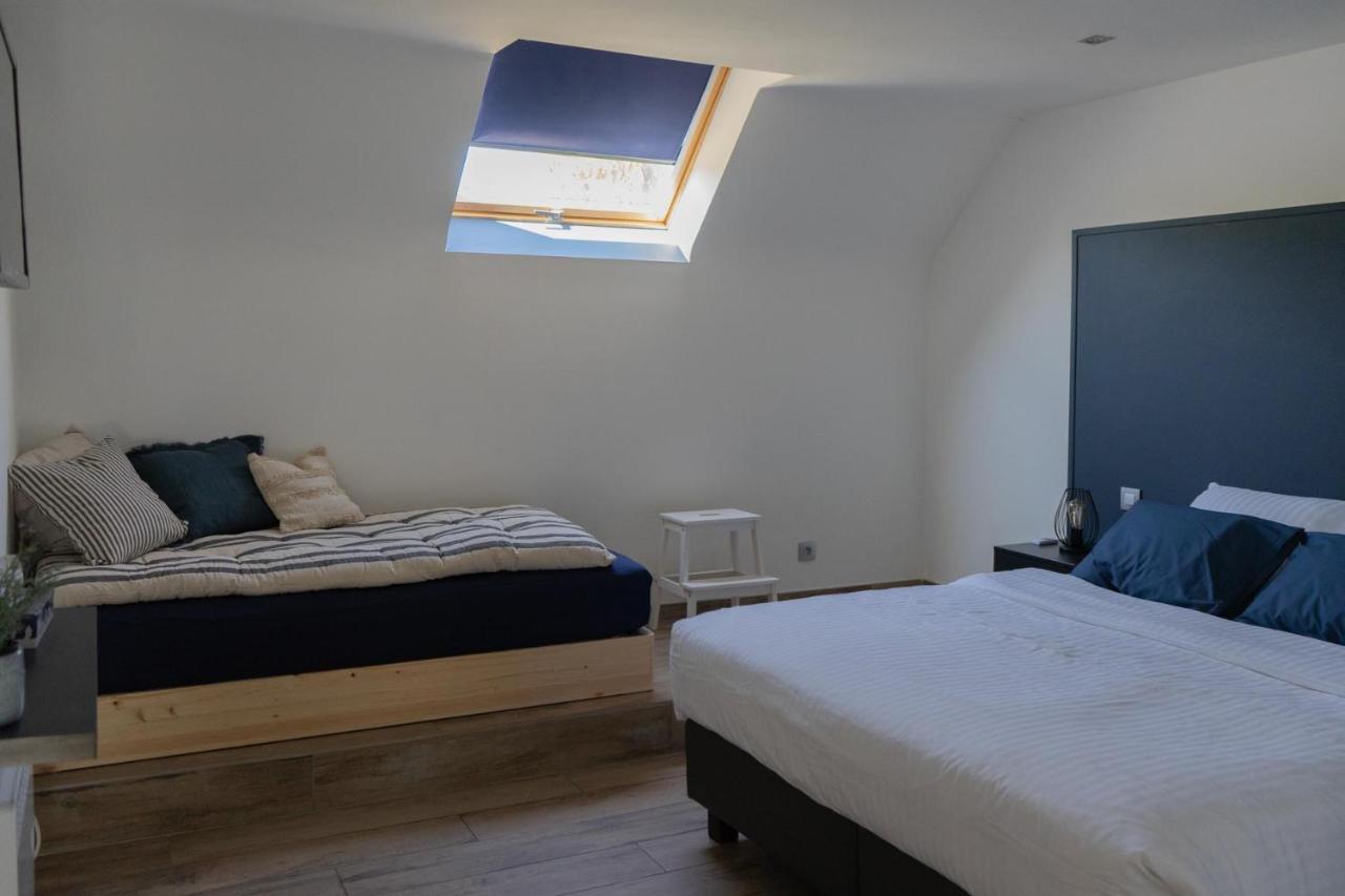 Au Petit Canteleu - Bed & Breakfast Beloeil Eksteriør billede