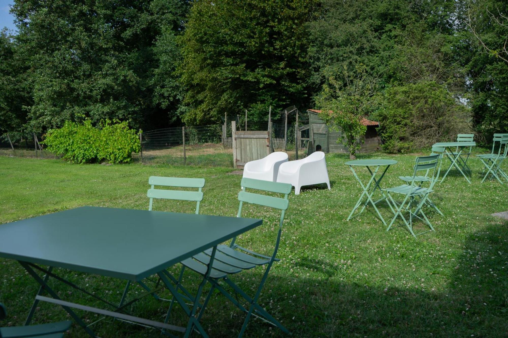 Au Petit Canteleu - Bed & Breakfast Beloeil Eksteriør billede